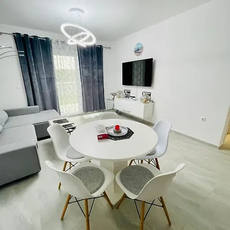 Nela Apartment